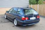 alpina-b10-touring-46-v8-biarritzblau11.jpg