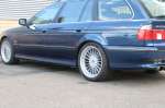 alpina-b10-touring-46-v8-biarritzblau4.jpg