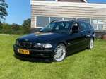 alpina-b3-33-touring1.jpg